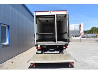 TOC1273_2698676 vehicle image