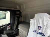 ZELJ895_2709158 vehicle image