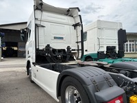 ZELJ895_2709158 vehicle image
