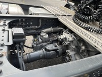 PREI272_2856068 vehicle image