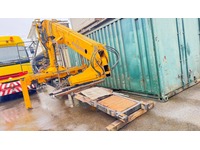 TAMZ4659_2738408 vehicle image