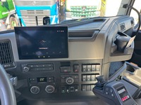AGRO3463_2904645 vehicle image