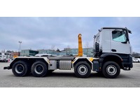 DTCH10536_2848074 vehicle image