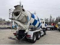 JAQU922_2734896 vehicle image