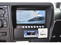 TOC1273_3028073 vehicle image