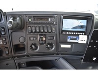 TOC1273_3028073 vehicle image