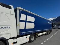 AGRO3463_2879160 vehicle image