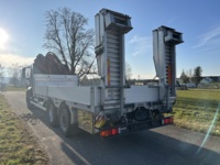 0390025 vehicle image