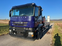 0390025 vehicle image