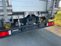 0390025 vehicle image