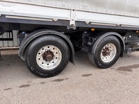 MAN126_3003176 vehicle image