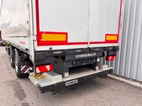 MAN126_3003176 vehicle image