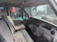 UNIK8334_2964582 vehicle image