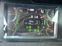 MERC9702_2777684 vehicle image