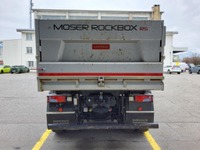 BFS260_2770025 vehicle image