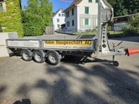 0385025 vehicle image