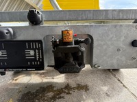 VONA10180_2692938 vehicle image