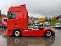 AGRO3463_2754376 vehicle image