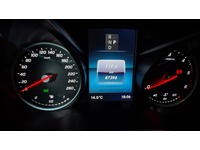 THOM6454_2740946 vehicle image