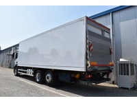 TOC1273_2692779 vehicle image