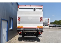 TOC1273_2692779 vehicle image