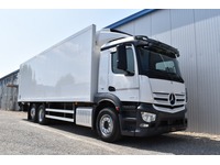TOC1273_2692779 vehicle image