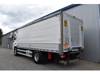 TOC1273_3038528 vehicle image