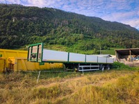 0581025 vehicle image