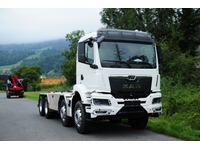VONA10180_2666703 vehicle image