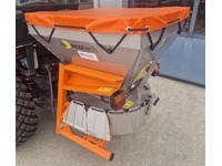 MOSE812_2683830 vehicle image
