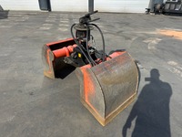 AGRO3463_2900313 vehicle image