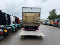 UNIK8334_2964581 vehicle image