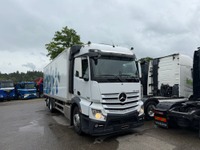 UNIK8334_2964581 vehicle image