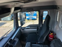 UNIK8334_2727051 vehicle image