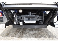 TOC1273_2913415 vehicle image