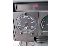 RARO1486_2981312 vehicle image