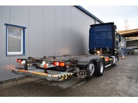 TOC1273_2824019 vehicle image