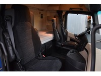 TOC1273_2824019 vehicle image