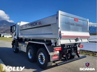 KOLL209_2391340 vehicle image