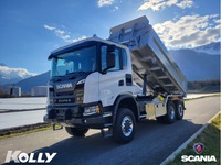 KOLL209_2391340 vehicle image