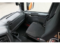 DOLD2821_2855177 vehicle image