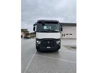 0025026 vehicle image