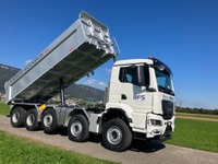 BFS260_2956807 vehicle image