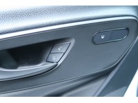 LIEZ3222_2771449 vehicle image