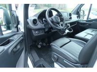 LIEZ3222_2771449 vehicle image