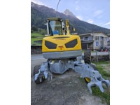 VISI1614_2846376 vehicle image