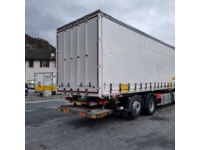 0570025 vehicle image