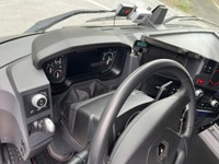 EBER138_2382442 vehicle image