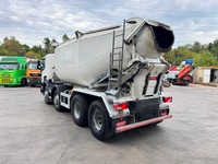 AGRO3463_3003544 vehicle image