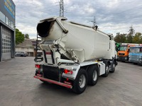 AGRO3463_3003544 vehicle image